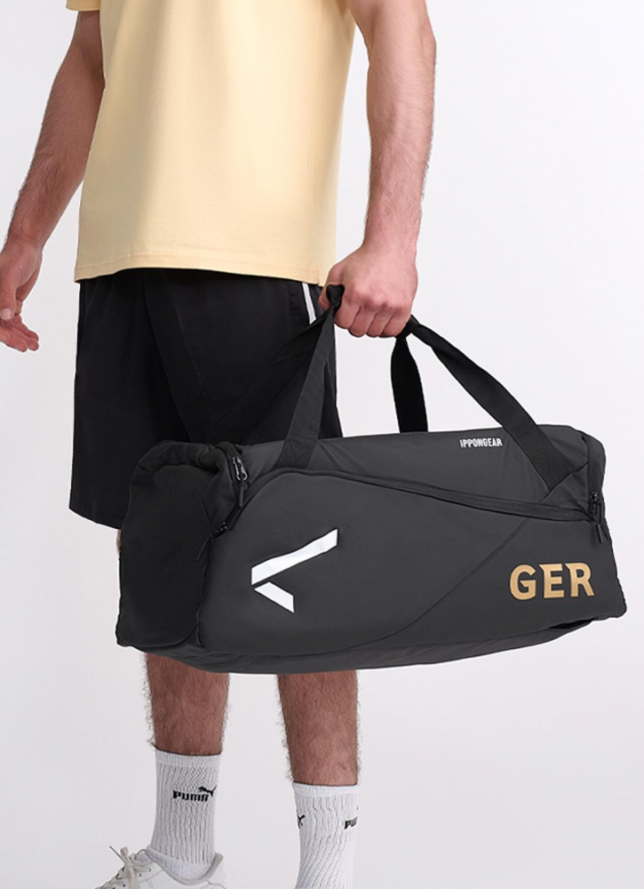 IPPONGEAR_DJB_Merch_Fighter_2_Sportsbag_front.jpg