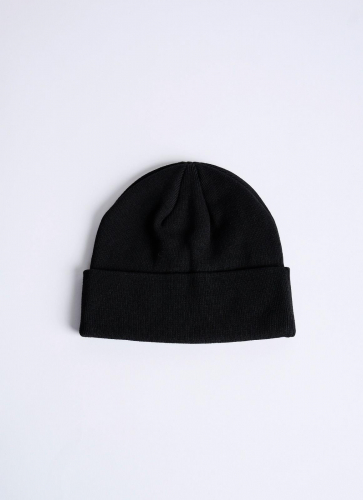 JI110_IPPONGEAR_Essentials_Beanie_black_03.jpg