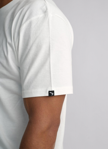 IPPONGEAR_T_Shirt_Minimal_off_white_5.jpg