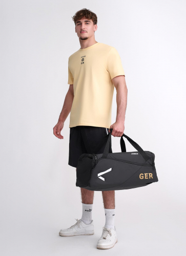 IPPONGEAR_DJB_Merch_Fighter_2_Sportsbag_full_body.jpg
