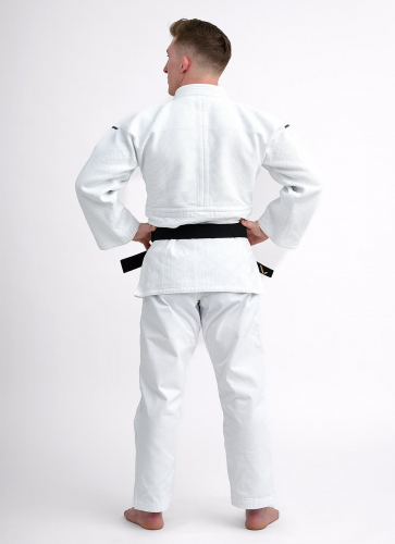 IPPONGEAR_Ultra_Light_Judogi_white_06.jpg