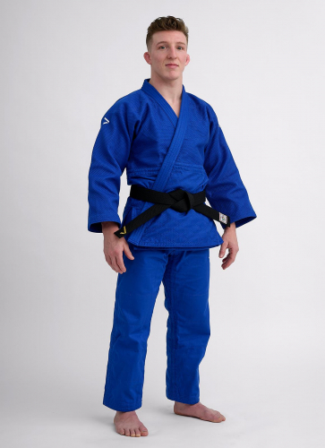 IPPONGEAR_Ultra_Light_Judogi_blue_02.jpg